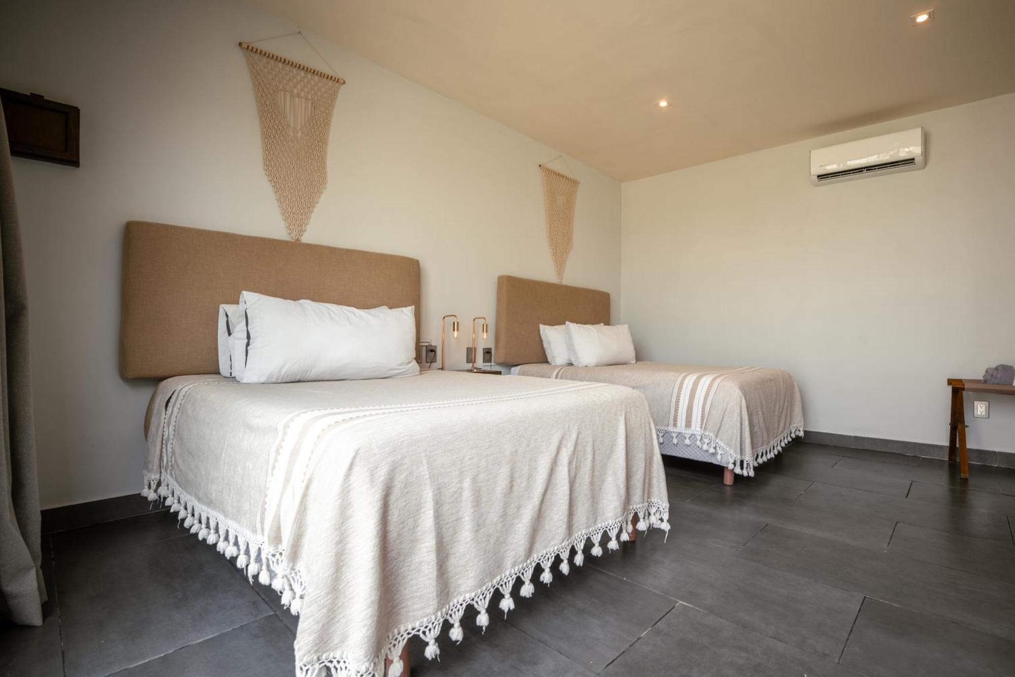 Отель Bora Boutique - Adults Only Пуэрто-Эскондидо Экстерьер фото